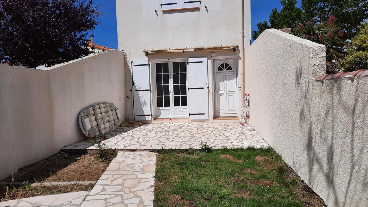 Charmante Maison De Ville Avec Jardin - 2 Chambres - 5 Pers Saint-Jean-de-Monts Buitenkant foto